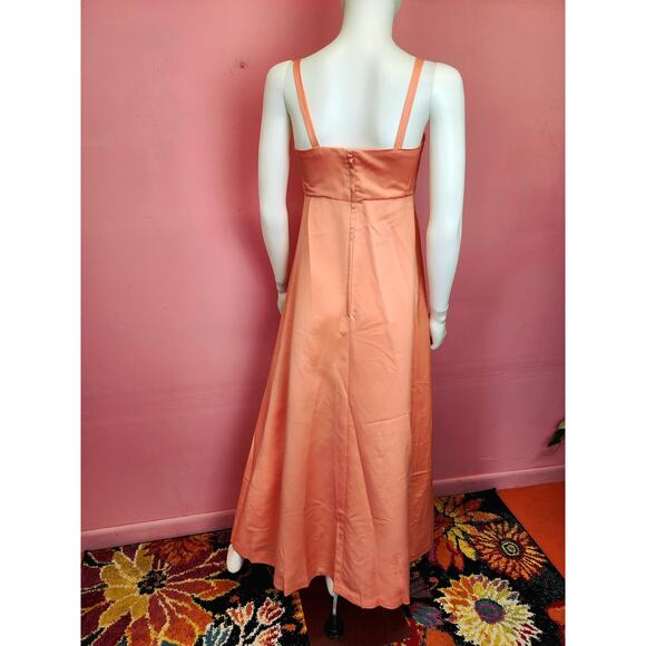 Vintage 1970's Orange 2 Piece Gown with Matching Sheer Organza Lace Bolero - Picture 8 of 10